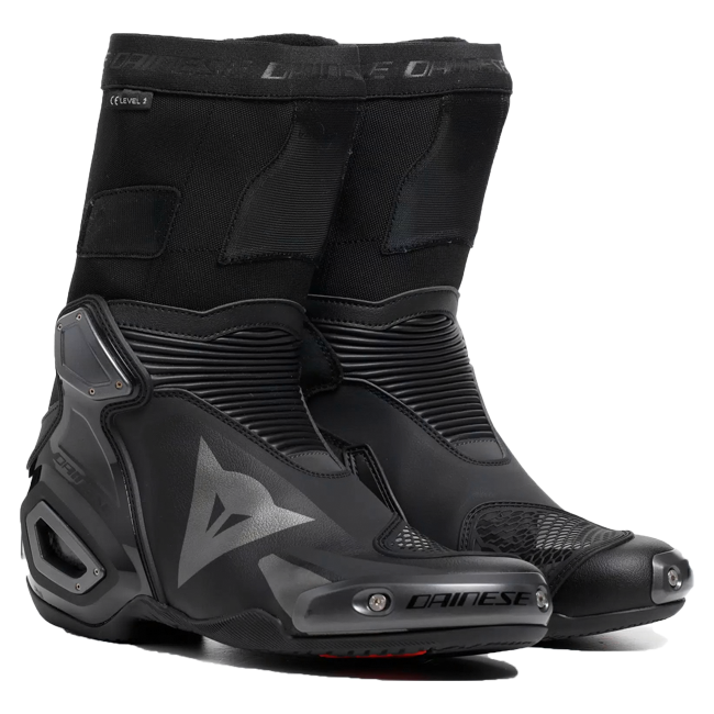Dainese Axial 2 motorcycle boots men black – race and road boot with magnesium protectors