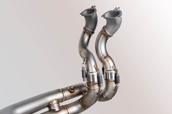 Spark Exhaust GDU8855T stainless steel full system on Ducati Panigale V4/S