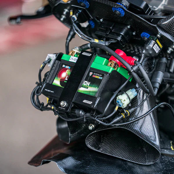 Feel Racing FR.07.KIT front battery holder for Ducati Panigale V2 955 WorldSSP