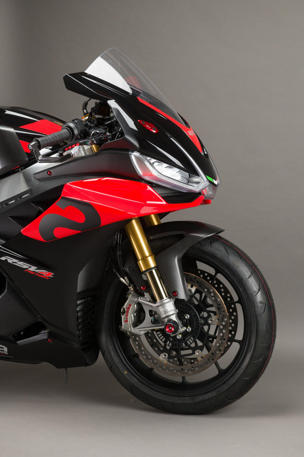 LighTech carbon front mudguard gloss finish for Aprilia RSV4 RR 1100 Factory 2021-2026 CARA0610