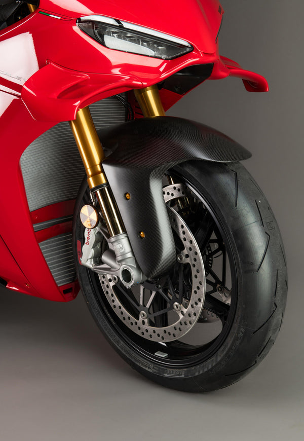 LighTech CARD2410M matte carbon front mudguard for Ducati Panigale V4/S/R 2025-2026