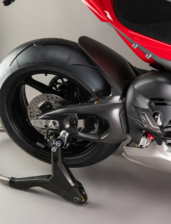 LighTech carbon swingarm covers matte finish for Ducati Panigale V4 2025-2026 CARD2460M