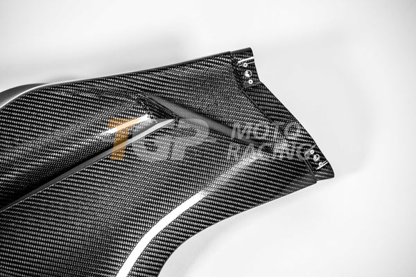 AP Carbon Line 200g carbon right side fairing panel for Ducati Panigale V4 R 2026