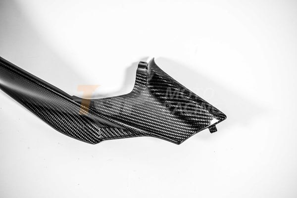 AP Carbon Line 200g carbon right rear fairing panel for Ducati Panigale V4/S/R 2025-2026