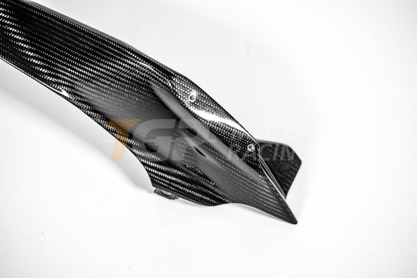 AP Carbon Line left rear fairing 200g carbon for Ducati Panigale V4/S/R 2025–2026