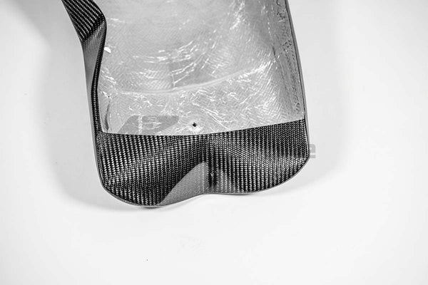 AP Carbon Line 200g twill carbon front splitter for Aprilia RSV4 RR 1100 Factory 2021-2026