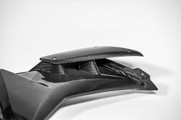AP Carbon Line 200g twill right side panel for Aprilia RSV4 RR 1100 Factory 2021-2026