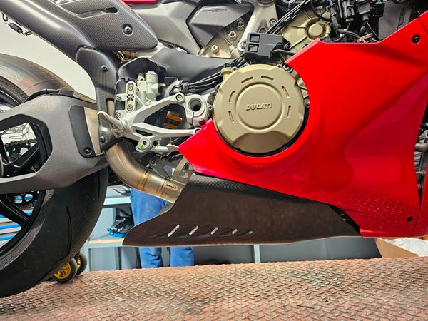Fullsix carbon front spoiler for Ducati Panigale V4/S 2025-2026