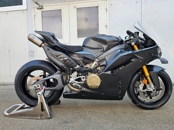 Fullsix 200 plain carbon complete fairing kit for Ducati Panigale V4/S 2025-2026