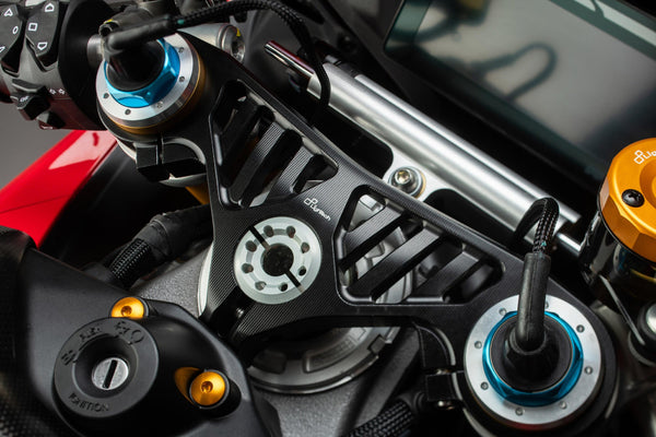 LighTech TCADU002NER upper fork bridge anodised black for Ducati Panigale V4 2025-2026