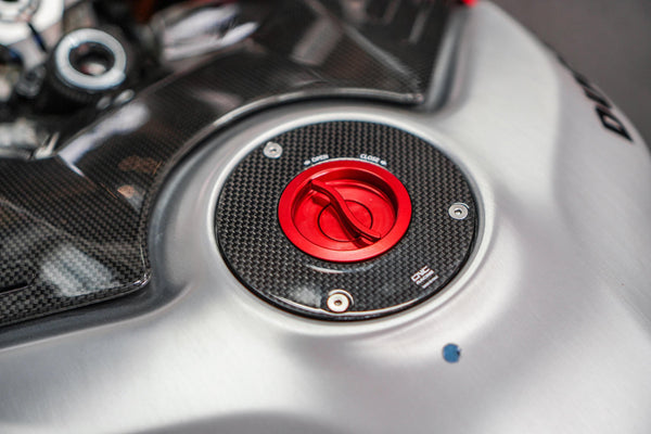 CNC Racing TSB21 carbon fuel cap for Ducati Panigale V4/S/R 2025-2026