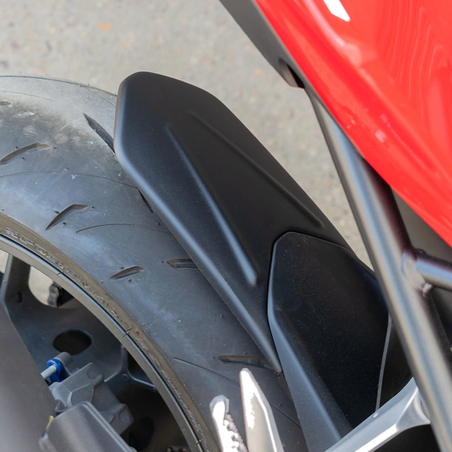 Puig Rear Fender Extension for Honda CB1000 Hornet / SP (2025–2026) – Matt black (am Motorrad)