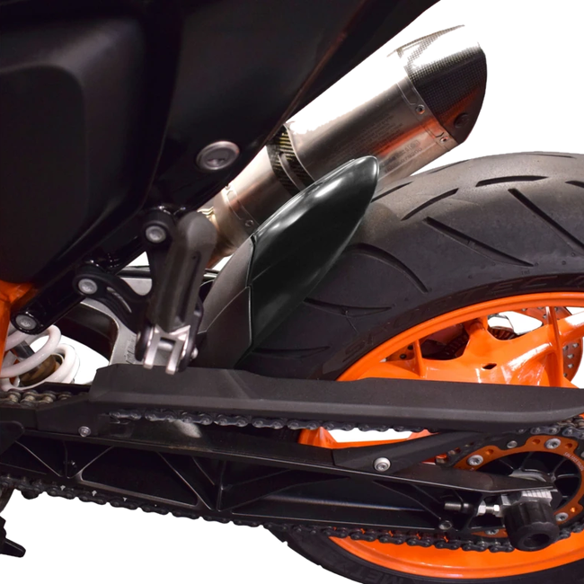 Puig Rear Fender Extension for KTM 125 Duke (2017–2023) – Matt black (am Motorrad)