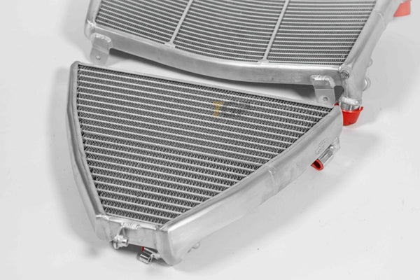 MB Motorsport SBK Racing water and oil cooler kit for Ducati Panigale V4 V4S V4R 2020–2024