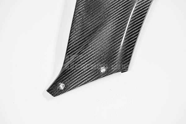 AP Carbon Line right side panel cover 200g twill carbon Yamaha YZF-R1/M RN65