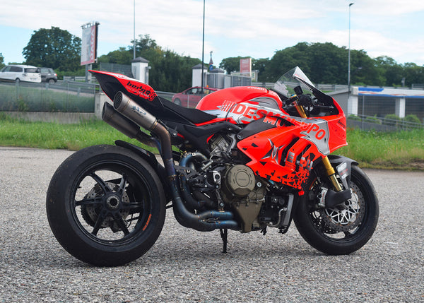 Spark Exhaust GDU8845 Grid-O full titanium exhaust system on Ducati Panigale V4