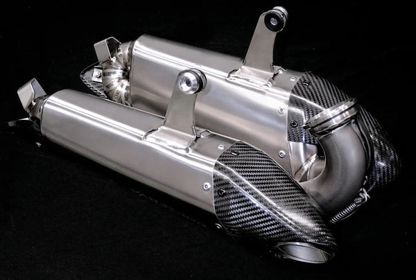 Vandemon Slip-On Low Titanium exhaust system on Ducati Panigale V2 955 with carbon fibre end caps