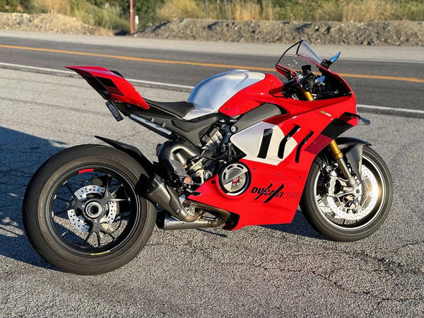 Vandemon Slip-On Low Titanium exhaust on Ducati Panigale V4, natural brushed finish