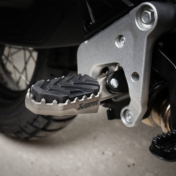 Akrapovic footpeg CFMOTO 450MT F-CF4T1