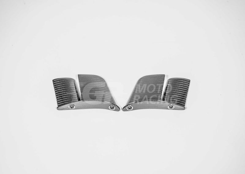 AP Carbon Line rear MotoGP winglets in 200g carbon for Ducati Panigale V4 2025-2026