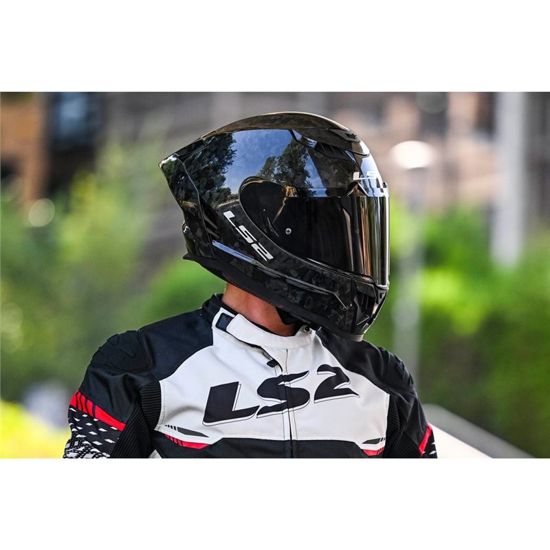 LS2 FF807 Dragon Carbon Helmet – Forged Gloss Carbon – in use