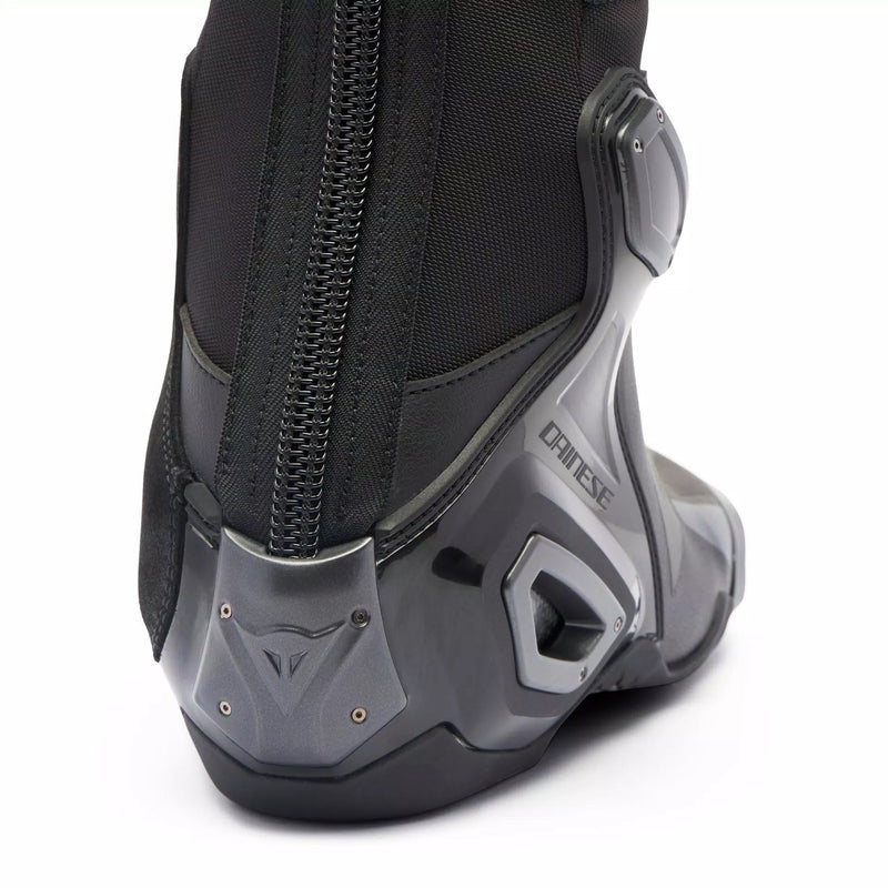 Dainese Axial 2 motorcycle boots men black – race and road boot with magnesium protectors