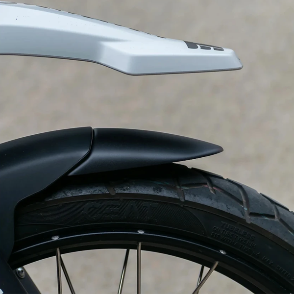 Puig Front Fender Extension for Triumph Rocket 3R (2020–2024)