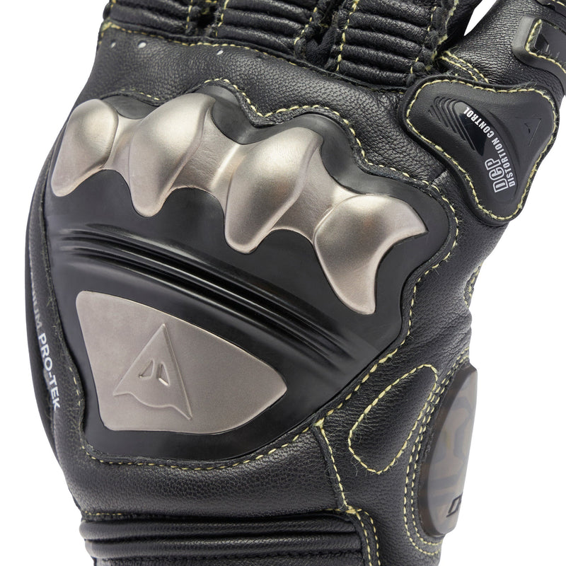 Dainese Full Metal 7 Racing leather motorcycle gloves in black
