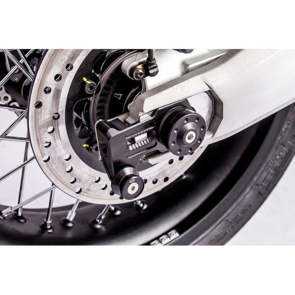 Gilles AXB chain adjuster fitted to a motorcycle