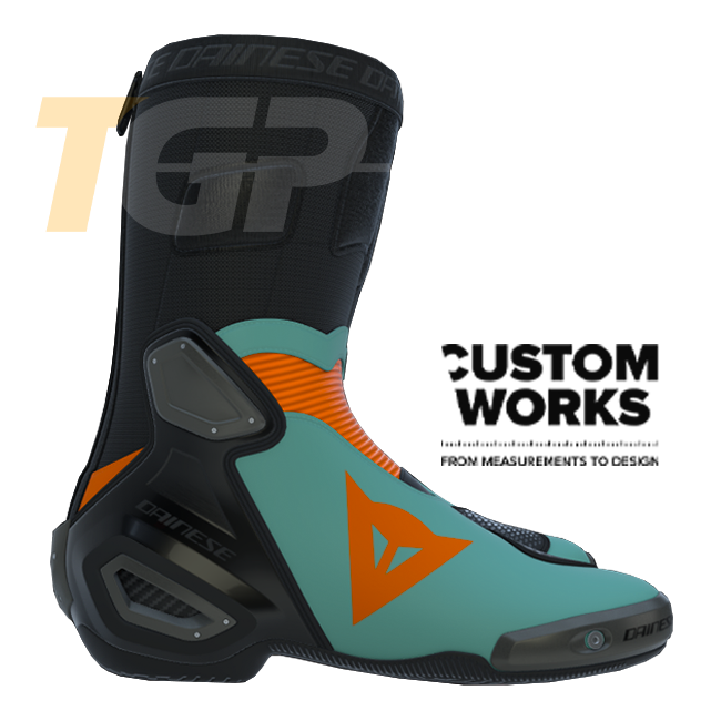 Dainese Axial 2 Racing and Road Motorcycle Boots | Men | Fuxia / Viola / Fluogelb | Custom Works