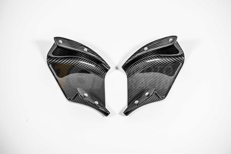 AP Carbon Line 200g carbon corner sidepods set for Ducati Panigale V4/S/R 2025-2026, clear-lacquered finish
