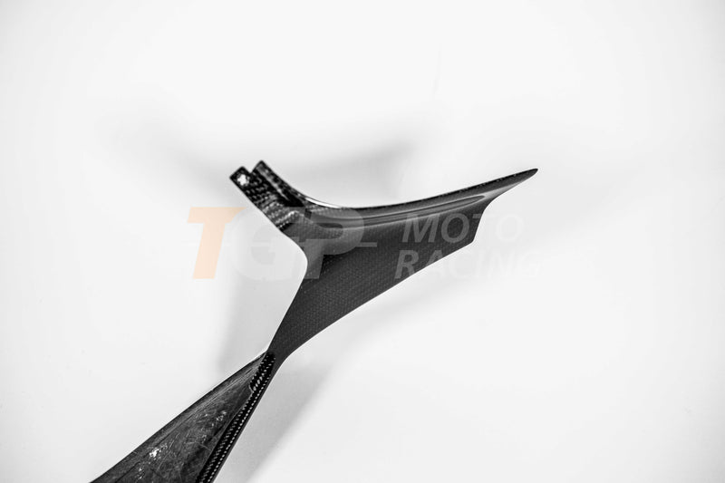AP Carbon Line 200g carbon right rear fairing panel for Ducati Panigale V4/S/R 2025-2026