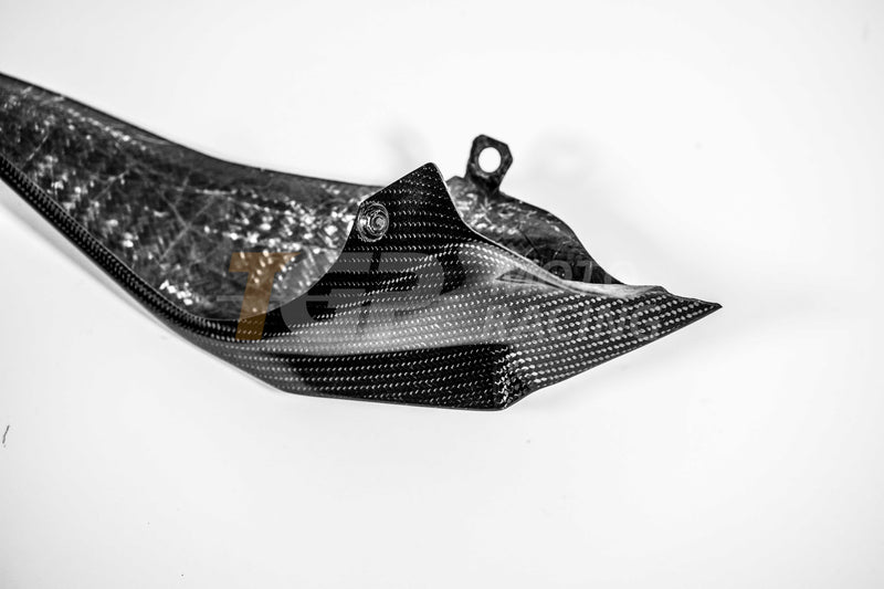 AP Carbon Line left rear fairing 200g carbon for Ducati Panigale V4/S/R 2025–2026