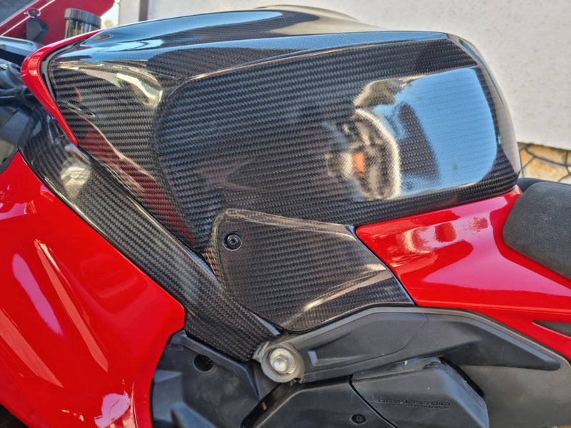 AP Carbon Line SBK 200g twill carbon tank cover for Ducati Panigale V4/S/R 2025-2026