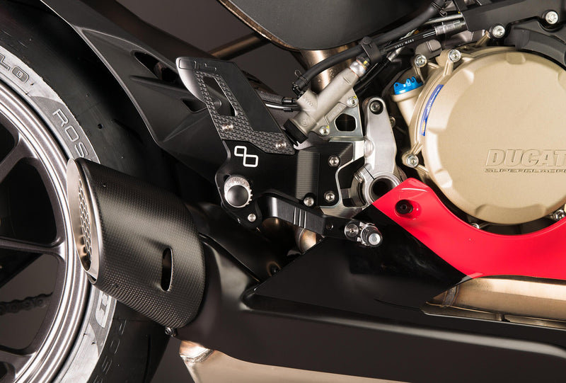 LighTech FTRDU014 track rearsets for Ducati Panigale 1299 in Ergal aluminium