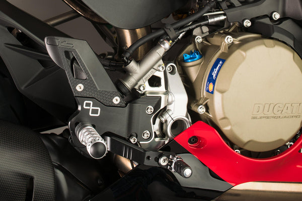 LighTech FTRDU014 track rearsets GP-shift for Ducati Panigale 1199 S R