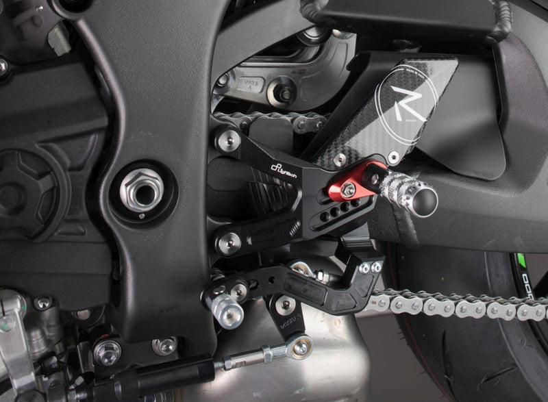 LighTech FTRKA011R rearset kit for Kawasaki ZX-10R ZX-10RR 2021–2026 with red holders and silver folding pegs