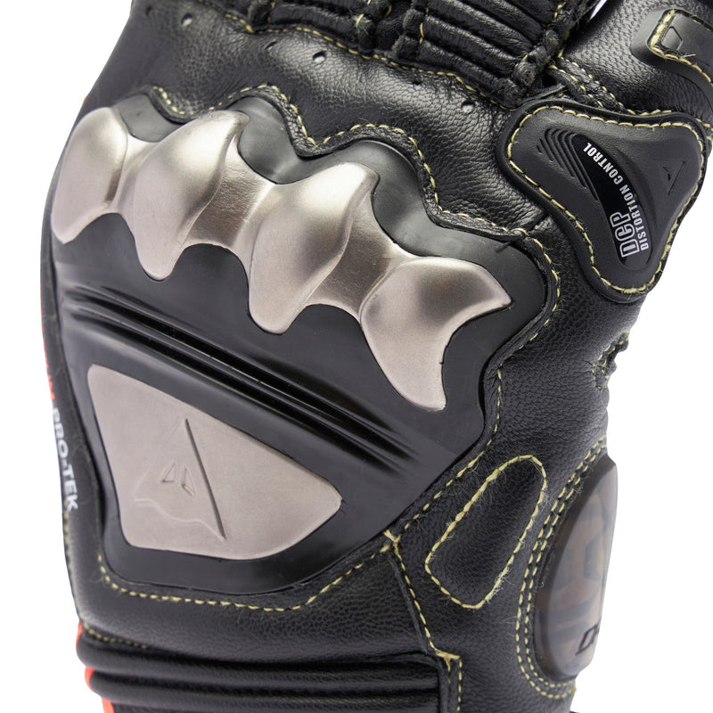 Dainese Full Metal 7 Racing leather motorcycle gloves in black