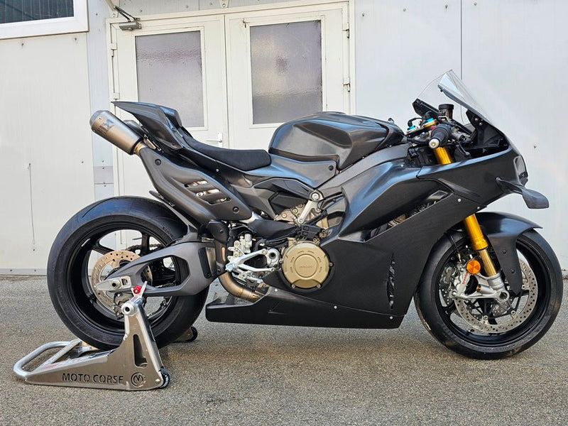 Fullsix 200 plain carbon complete fairing kit for Ducati Panigale V4/S 2025-2026