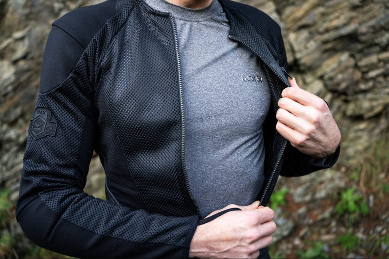 Knox Max Dual Active men's base layer top in grey