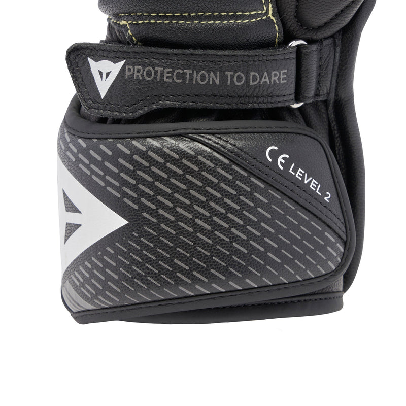 Dainese Full Metal 7 Racing leather motorcycle gloves in black
