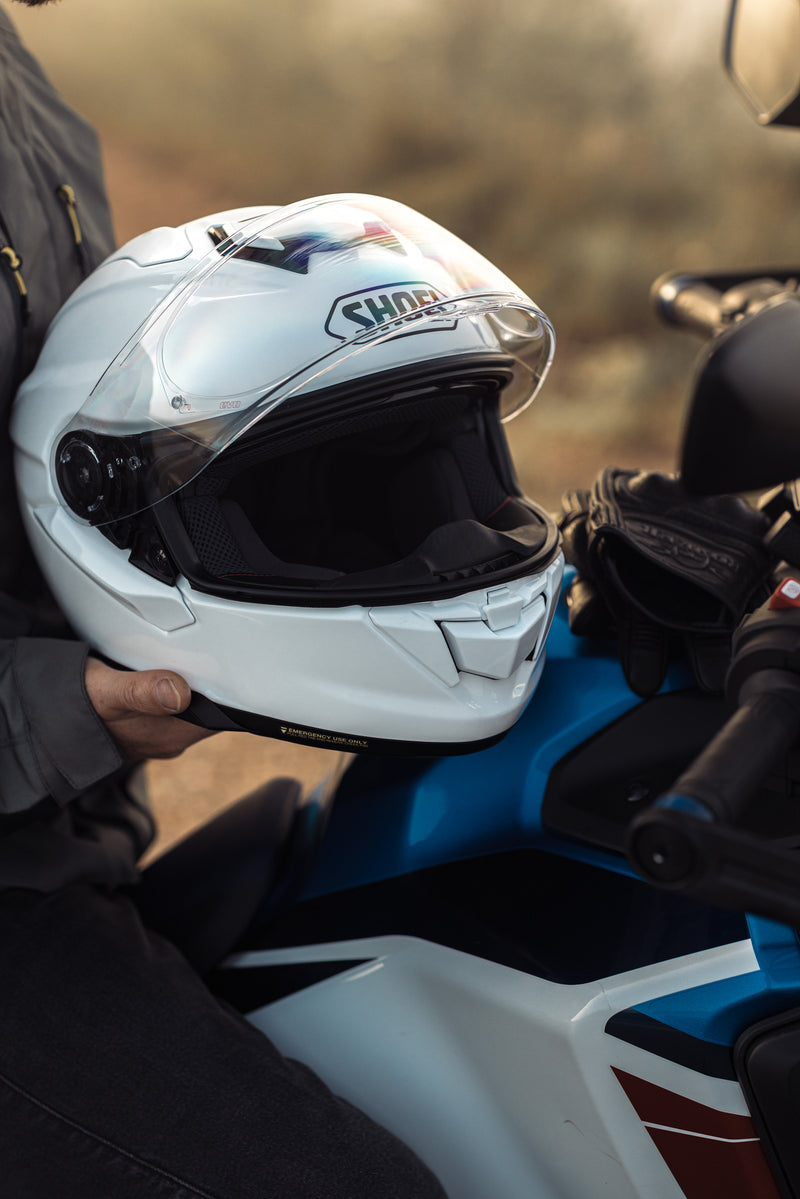 Shoei GT-Air3 White – Sport-Touring Helmet with Sun Visor ECE 22.06 – in use