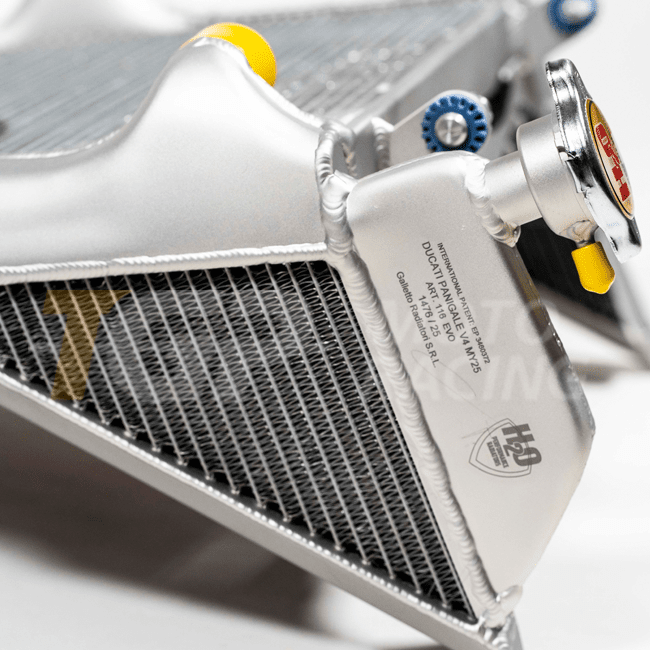 H2O Performance EVO water and oil cooler kit for Ducati Panigale V4/S 2025–2026