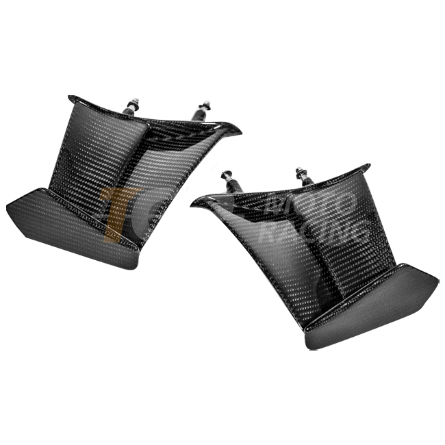 AP Carbon Line 200g carbon winglets for Ducati Panigale V4 R 2026, clear-lacquered finish, pair
