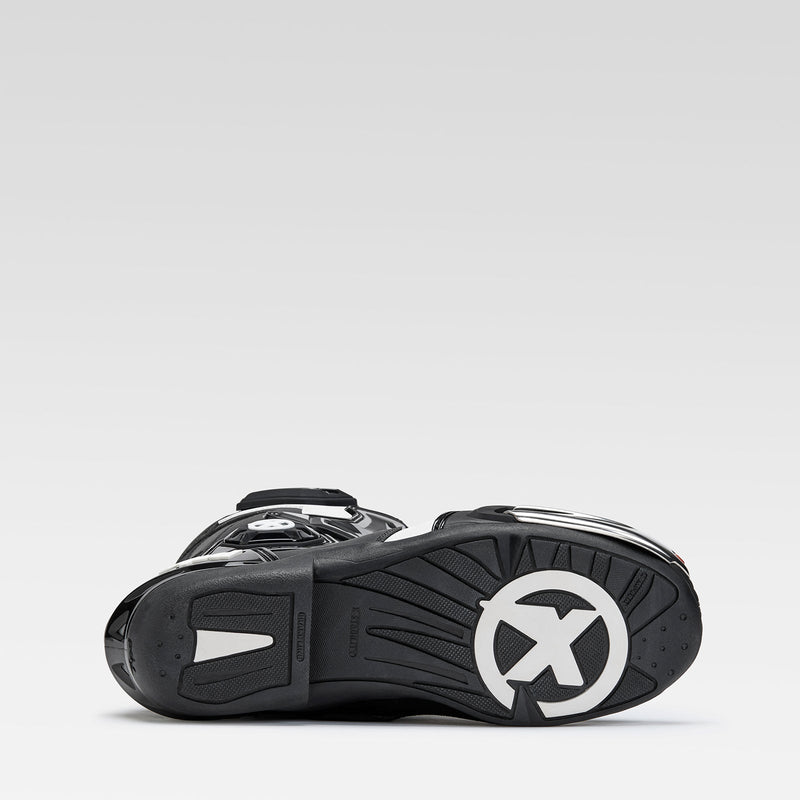 XPD XP-Mode men's motorcycle boots in black and white