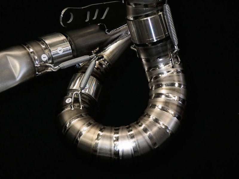 Vandemon High Titanium full exhaust system on Ducati Panigale V2 955