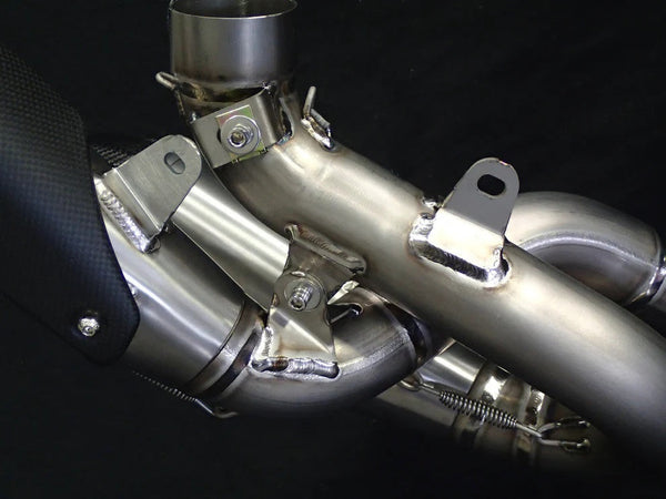 Vandemon Slip-On Low Titanium exhaust on Ducati Panigale V4, natural brushed finish
