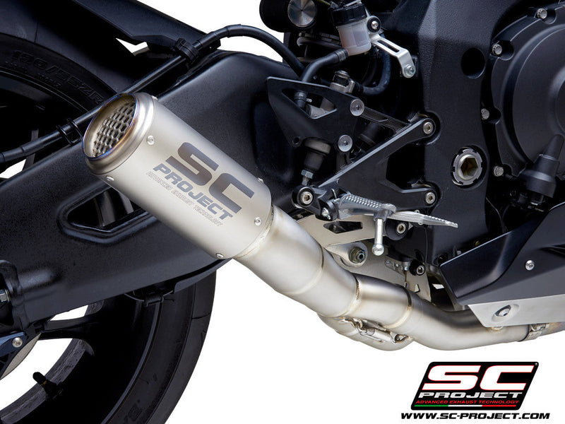 SC-Project CR-T slip-on silencer and titanium de-cat pipe for Yamaha YZF-R1 RN65