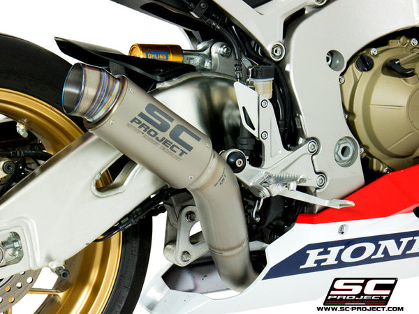 SC-Project GP70-R slip-on silencer Honda CBR 1000 RR SC77 titanium carbon