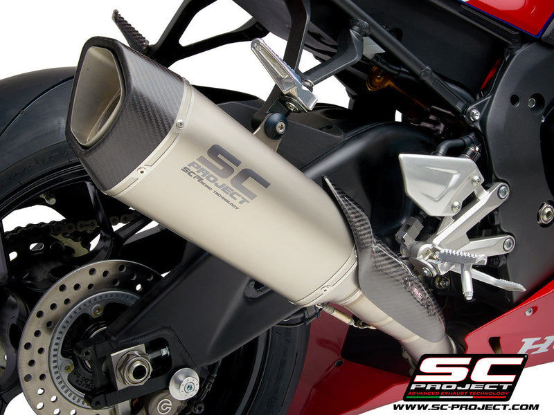 SC-Project SC1-R slip-on silencer for Honda CBR 1000 RR-R SC82 carbon and titanium finish